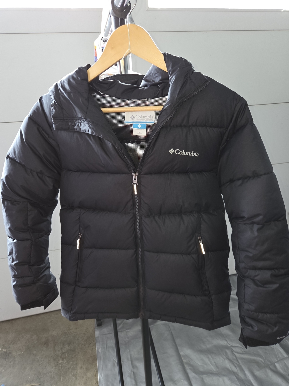 Columbia Youth Black Hooded Puffer Jacket M 10/12 YOUTH
